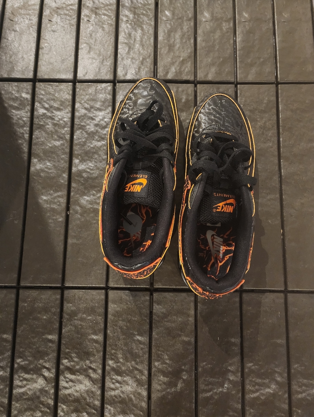 Men's Nike Air Max 90 'Volcano' - Picture 13 of 15